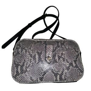 G.I.L.I. Crossbody Handbag Awesome Faux Snakeskin!